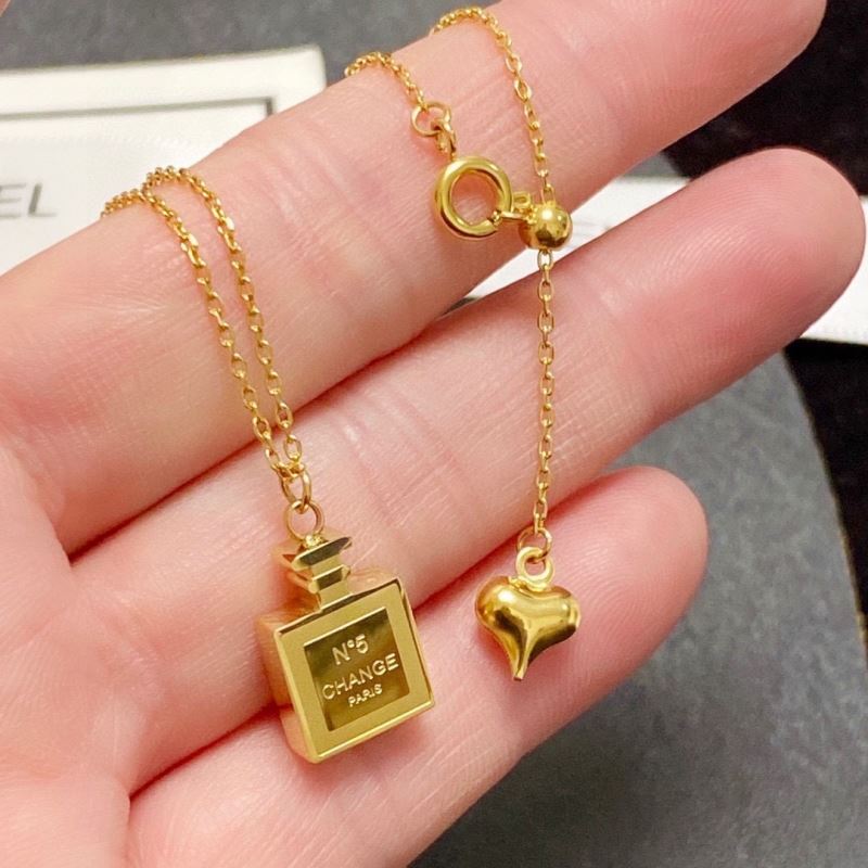 Ch**el necklaces